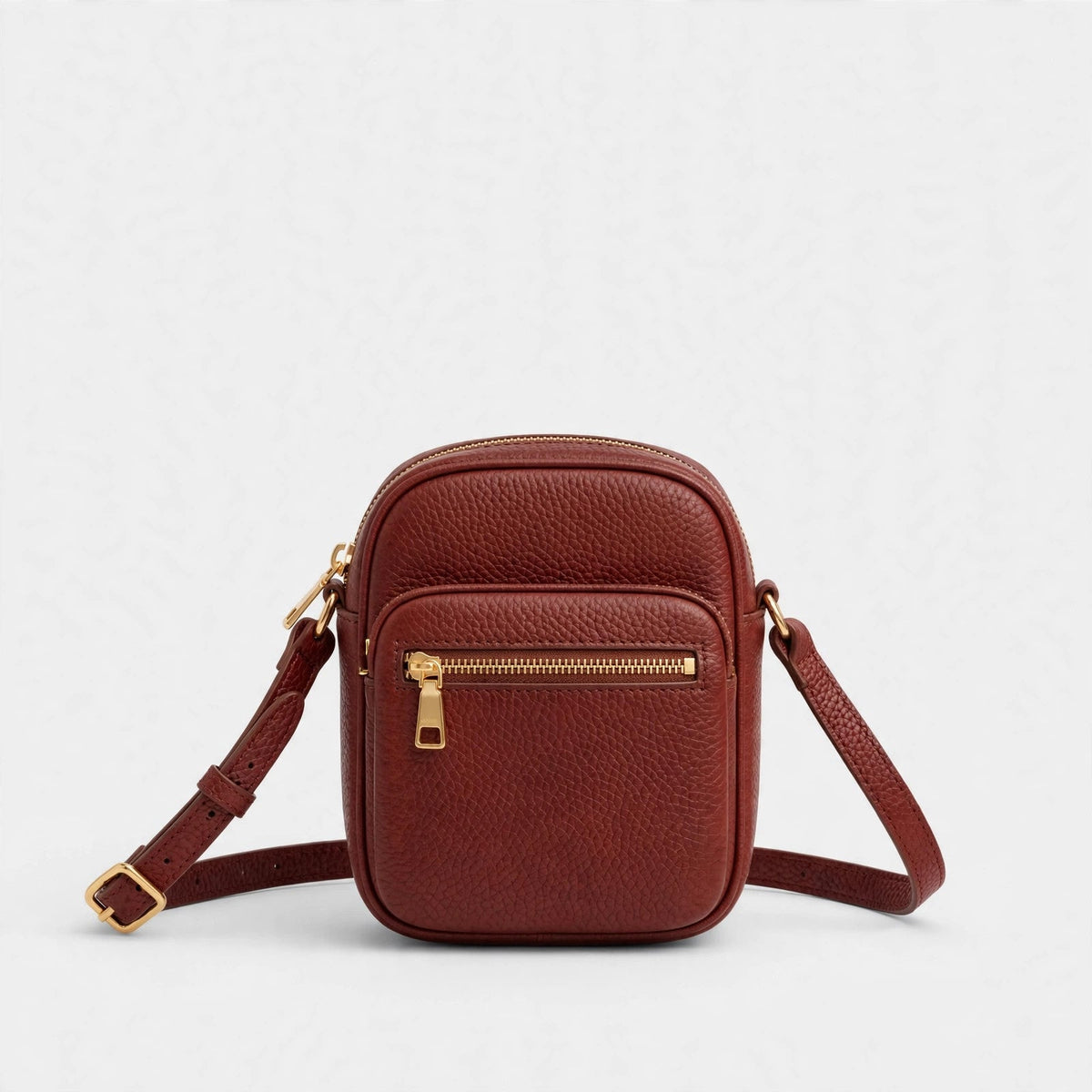 The Everyday Crossbody That Actually Earns Its Strap (An Honest Review)