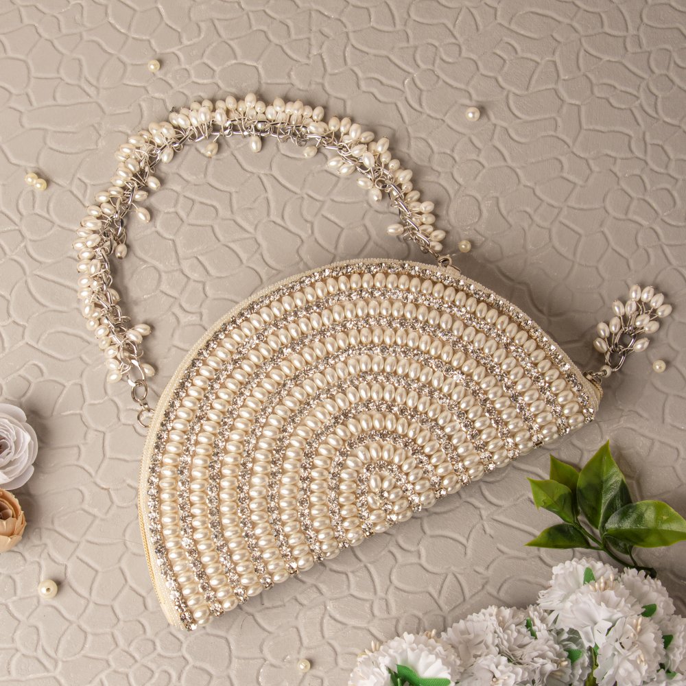 The Handbag Gift Guide: Bags She'll Actually Want to Open